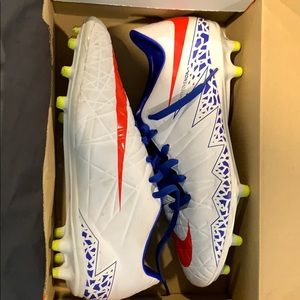 Unisex soccer cleats Nike zoom men’s 7.5/women’s 9